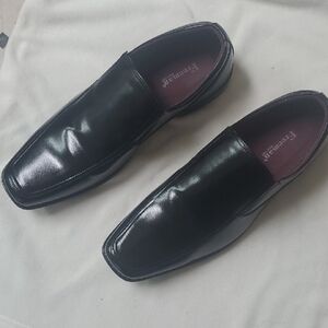 Freeman Black Shiny Dress Shoes